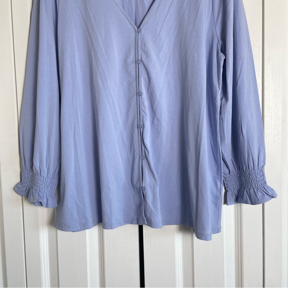 Lands’ End Button Front Top Blouse Women’s L Lightweight Long Sleeve Smocked EUC - Picture 4 of 13